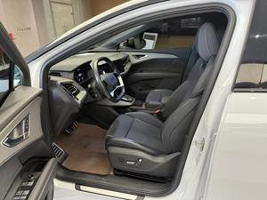 [No.25 <span class=keywords><strong>Audi</strong></span> 001] <span class=keywords><strong>2023</strong></span> <span class=keywords><strong>Audi</strong></span> Q5 e-tron 40 Star-Shining Mecha Suit Edition Coche usado SUV de Uniland Motors en China - Product Image 4