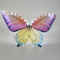 L'article de décoration de mariage moderne et populaire - Lampe papillon à LED télécommandée, utilisée pour les mariages romantiques