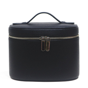 Wholesale Custom Luxury Durable PU Leather Cosmetic <strong>Bag</strong> <strong>Women</strong> <strong>Wash</strong> Toiletry <strong>Bag</strong> Ladies Capacity Cosmetic Storage <strong>Bag</strong> for <strong>Travel</strong> - Product Image 2