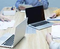 Prises de courant escamotables SEVILO en alliage de zinc et fer avec ouverture latérale, multiprise de table escamotable de type US pour meubles et bureaux