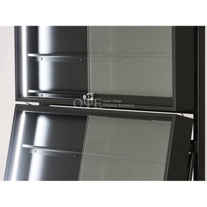 Étui moderne en acrylique pour cartes de collection, cadre métallique, vitrine pour cartes de baseball, éclairage LED, présentoir pour cartes de sport - Product Image 4