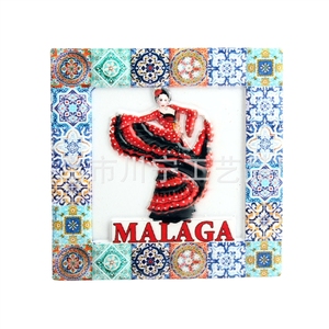 Imanes de resina para refrigerador con diseño de bailarines de peces, recuerdos turísticos de Málaga, Portugal, venta al por mayor de fábrica. - Product Image 5