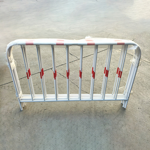 Barriere in Acciaio Resistenti per il Controllo della Folla, Ideali per Eventi all'Aperto, Concerti e Cantieri Edili, con Facile Installazione - Product Image 1