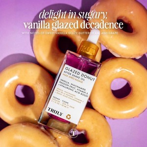 Crema para Después del Afeitado de Bigote Truly Glazed con Fragancia de Fresa Aceite Esencial Hidratante para Cuidado Femenino - Product Image 4