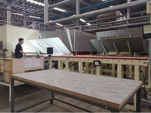 Commercio all'ingrosso 15 mm legno di compensato di melamina per la laminazione di pannelli di particelle per uso alberghiero - Product Image 3
