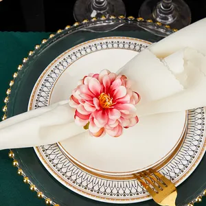 Anelli Portatovaglioli in Plastica PP Moderni con Fiori Simulati per Feste e Matrimoni - Product Image 5