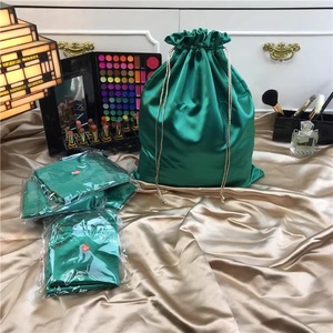 Sac à talons de <span class=keywords><strong>danse</strong></span> noirs personnalisé avec cordon de serrage, sac <span class=keywords><strong>latine</strong></span> en nylon, sac cosmétique imperméable en nylon - Product Image 4