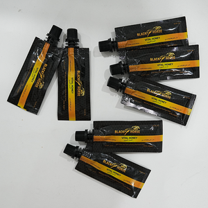 Miele che aiuta gli uomini a migliorare le loro funzioni fisiologiche Black Horse Vital Honey/Miele Reale per Uomini in Confezione Bestseller - Product Image 2