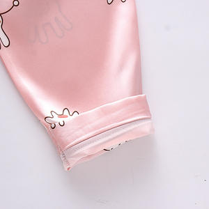 ชุดนอนเด็กสีชมพูคุณภาพสูง ชุดนอนเด็กแสนสบาย ชุด 2 ชิ้น เสื้อติดกระดุมและกางเกง - Product Image 5