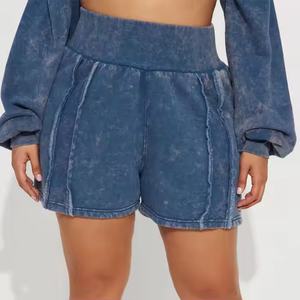 Conjunto Deportivo para Mujer con Logotipo Personalizado OEM, Chaqueta Corta con Cremallera, Pantalones Cortos de Cintura Alta, 100% Algodón, Lavado Ácido - Product Image 6