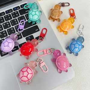 Llavero de tortuga luminosa, colgante de resina de dibujos animados con hebilla colorida, bonito adorno para mochila y accesorios de regalo, pedidos personalizados al por mayor - Product Image 5