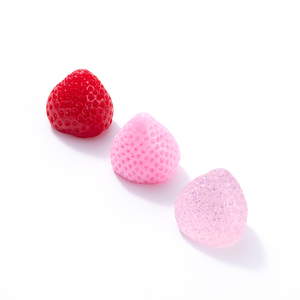 Precio de fábrica: Juguete antiestrés de fresa, colorido, con textura de barro, pequeño regalo de dibujos animados para niños, juguete de amasar y apretar con forma de comida, ideal para regalo de Navidad. - Product Image 1