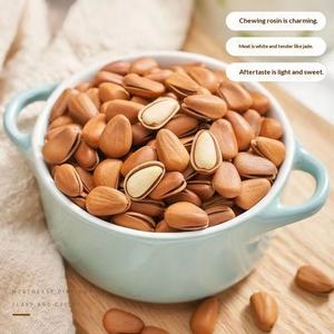 Pignons de pin avec coquilles en gros, séchés naturellement, croustillants et nutritifs - Product Image 2