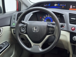 Venta al por Mayor de <span class=keywords><strong>Honda</strong></span> <span class=keywords><strong>Civic</strong></span> <span class=keywords><strong>2014</strong></span> 1.8L Automático, Versión Comfort, Sedán Compacto de Gasolina, Bien Mantenido, Auto de <span class=keywords><strong>Segunda</strong></span> <span class=keywords><strong>Mano</strong></span> - Product Image 4
