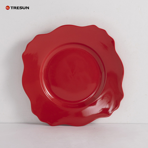 Juego de vajilla de cerámica de 24 piezas, color rojo brillante, platos cuadrados de porcelana roja con esmalte de color para fiestas. - Product Image 5