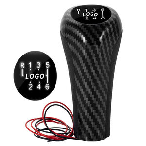 Palanca de cambios manual de fibra de carbono con logotipo personalizado para BMW Serie 3 E46 E90 E91 E92 - Product Image 4