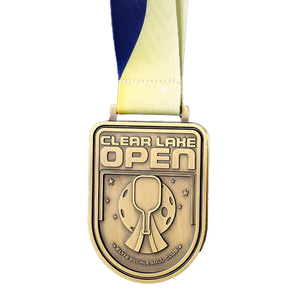 Cúp và huy chương bóng đá pickleball tùy chỉnh của nhà sản xuất, huy chương mở chai xe hơi sáng tạo với in UV và khắc - Product Image 2