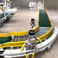 Palettiseur robotisé à fonctionnement continu 24H avec servomoteur et boîte de vitesses PLC pour la manutention de palettes de cartons de boissons et de produits surgelés en entrepôt frigorifique
