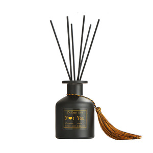 Contenitore per profumo in vetro di fabbrica confezione Logo personalizzato classico nero opaco bianco rotondo canna diffusore in vetro bottiglia <span class=keywords><strong>150ml</strong></span> - Product Image 5