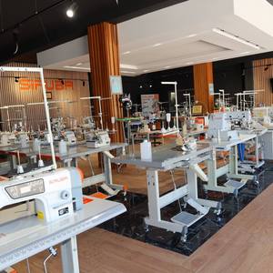ALL MODEL INDUSTRIAL SEWING MACHINES for GARMENT FACTORY DIRECT FACTORY PRICE for BAG SHOES TEXTILE MANUFACTURER - Product Image 4