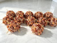 Centre de table en forme de boule de fleurs de rose en soie terracotta orange brûlé de style Maillard, durable et de haute qualité, pour la décoration de table de mariage d'automne