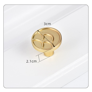 Zinc Alloy Cabinet Handles <strong>Knobs</strong> Creative Classic Light Luxury Cabinet <strong>Doors</strong> Drawers Furniture Hardware Pulls - Product Image 4