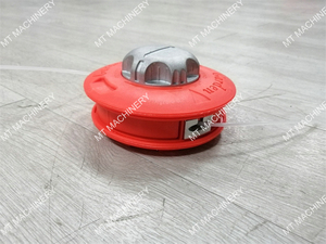 Tondeuse à gazon thermique 4 temps ou 2 temps avec tête de coupe en nylon et brosse, fabriquée à l'usine de Yongkang - Product Image 3