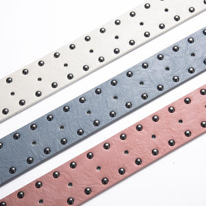 Cinturón Casual para Mujer Tiyo Estilo Punk con Tachuelas de Cuero PU y Hebilla de Aleación con Anillo en D de 3.5cm de Ancho, Varios Colores, 107cm - Product Image 4