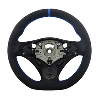Volant en daim style tendance pour BMW E90 E91 E92 E93 M3 E82 E81 X5 X1 E84 328I E70 E71 – Vente en gros