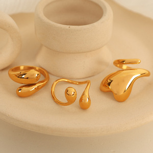 European And American Style Water Drop Shape 18K Gold Stainless Steel <b>Ring</b> For Women Niche Design High End Jewelry Gift - Product Image 1