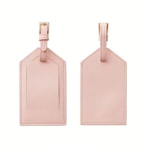 Étiquette de bagage personnalisable en cuir PU faite à la main, étiquette de nom imperméable avec logo et motif de lettres, petite étiquette de voyage - Product Image 1