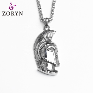 Colgante de Casco de Guerrero Espartano de Acero Inoxidable, Joyería de Moda Gótica, Oculta, Vikinga, Griega Antigua, de Acero de Titanio para Hombres - Product Image 1