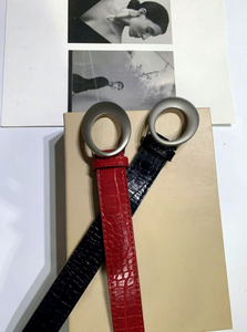 Nuova <span class=keywords><strong>Cintura</strong></span> da <span class=keywords><strong>Donna</strong></span> <span class=keywords><strong>in</strong></span> <span class=keywords><strong>Pelle</strong></span> 2026 Stile Americano Retrò Y2K con Motivo Coccodrillo Rosso, Minimalista di Alta Gamma, Casual <span class=keywords><strong>in</strong></span> Lega, alla Moda e Versatile - Product Image 4