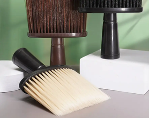 Bán buôn chuyên nghiệp cửa hàng cắt tóc cổ khăn lau bụi lông nhựa xử lý cổ quét bàn chải - Product Image 5