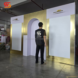 Letrero de bienvenida acrílico de lujo con fondo dorado y blanco para bodas, eventos y fiestas, decoración de fondo acrílico. - Product Image 1