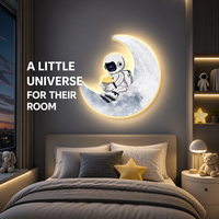 Décoration murale LED en cristal pour enfants, motif astronaute et lune, impression spatiale de dessin animé, pour chambre d'enfant, crèche, salle de jeux, intérieur moderne