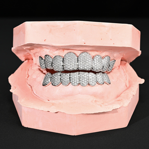 <span class=keywords><strong>Grillz</strong></span> personnalisés 8 sur 8 en argent sterling 925 avec nid d'abeille, diamants en moissanite VVS, <span class=keywords><strong>grillz</strong></span> pour les dents, hip hop, bijoux fins, <span class=keywords><strong>grillz</strong></span> pour hommes - Product Image 4
