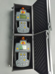 Contrôleur latéral de finisseur d'asphalte 2052116 Panneau de commande à distance - Product Image 2