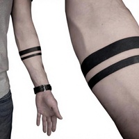 Autocollants de tatouage imperméables style européen et américain, motif flamme géométrique doré et argenté, lignes épaisses noir et blanc, pour bras et mollets