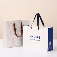 Günstige kleine braune/weiße Kraftpapier-Geschenkt üten mit Griffen