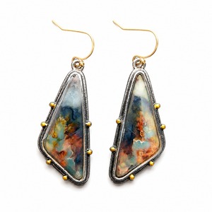Orecchini vintage triangolari a forma di goccia d'acqua in marmo colorato, regali per feste da donna - Product Image 4