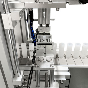 Máquina automática de llenado y tapado para viales de jabón líquido, 380V, control eléctrico PLC, línea de producción automática de alta precisión - Product Image 1