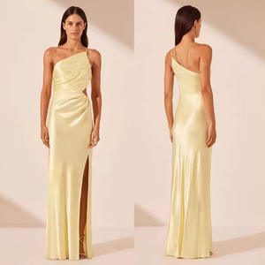 Nouvelle robe longue à bretelles, design magnifique, robe de demoiselle d'honneur, robe de demoiselle d'honneur style européen et américain. - Product Image 6