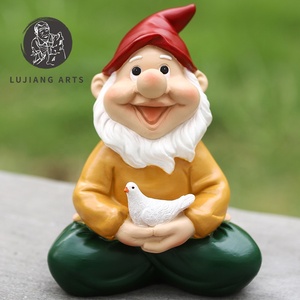 6.1 pouces Gnome Tenir Colombe de Paix Statue Résine Gnome Sculpture Décoration Drô<span class=keywords><strong>le</strong></span> Gnome Tenir Colombe de Paix Figurine <span class=keywords><strong>Jardin</strong></span> Cadeau - Product Image 5