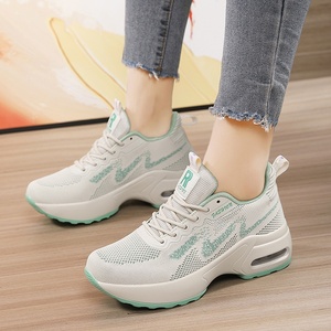 Zapatillas Deportivas de Malla con Tacón Oculto para Mujer, Transpirables, Ligeras, con Amortiguación, Blancas, con Suela Gruesa, para Baile Ghost-Step - Product Image 3