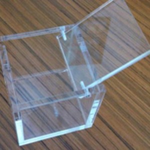 Expositor Acrílico Huichen Technology, Caja de Almacenamiento Transparente para Escritorio con Tapa para Organizar Artículos Pequeños - Product Image 1