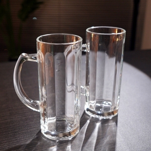 Tazas de vidrio de cerveza al por mayor directas de fábrica-Tazas de pinta a granel de 16oz con asa, se acepta logotipo personalizado para suministro de bar y restaurante - Product Image 2