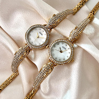 Reloj de Moda para Mujer, Elegante y Estilizado, con Brazalete de Cabeza de Leopardo, Esfera con Indicadores, Minimalista de Lujo Ligero, con Incrustaciones de Diamantes de Cuarzo