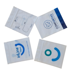 Aligneurs transparents imprimés sur mesure emballage trois sacs scellés sur le côté réutilisables fermeture éclair pour la maison retenue des dents sacs en mylar - Product Image 5