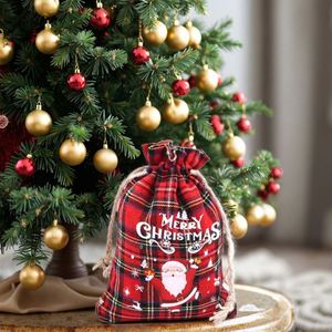 Bolsa de Regalo Navideña de Algodón a Cuadros con Cordón, Bolsa de Embalaje para Regalos de Navidad, Juego de Bolsas de Regalo Navideñas 2025 - Product Image 6
